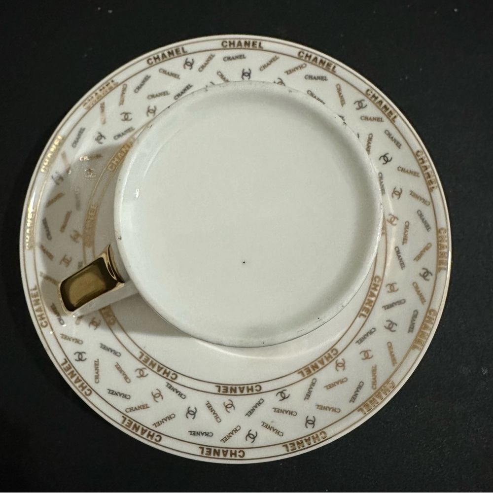 CHANEL White and Gold Teacup Set - Picture 4 of 5
